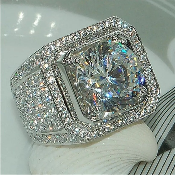 NEW* Men silver solitaire icy bling rock ring